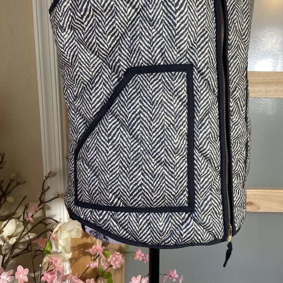 J. Crew Women Vest Excursion Quilted Zip Front Outerwear Size M Black/White - Picture 2 of 7